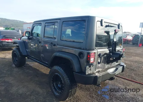 2016 Jeep Wrangler Unlimited Rubicon z USA, uszkodzony, nr VIN 1C4BJWFG7GL292185